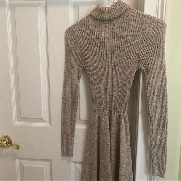 Abercrombie & Fitch | Dresses | Abercrombie Greyish Beige Turtleneck Sweater Dress | Poshmark Abercrombie & Fitch | Dresses | Abercrombie Greyish Beige Turtleneck Sweater Dress | Poshmark